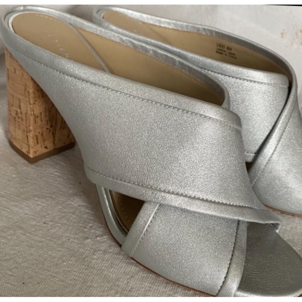 Etienne Aigner Lido Silver Leather Slide Sandals Cork Block Heel Mule Size 8